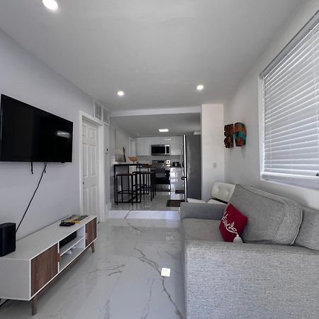 Charming Two Bedroom Apartment. Miami Eksteriør bilde