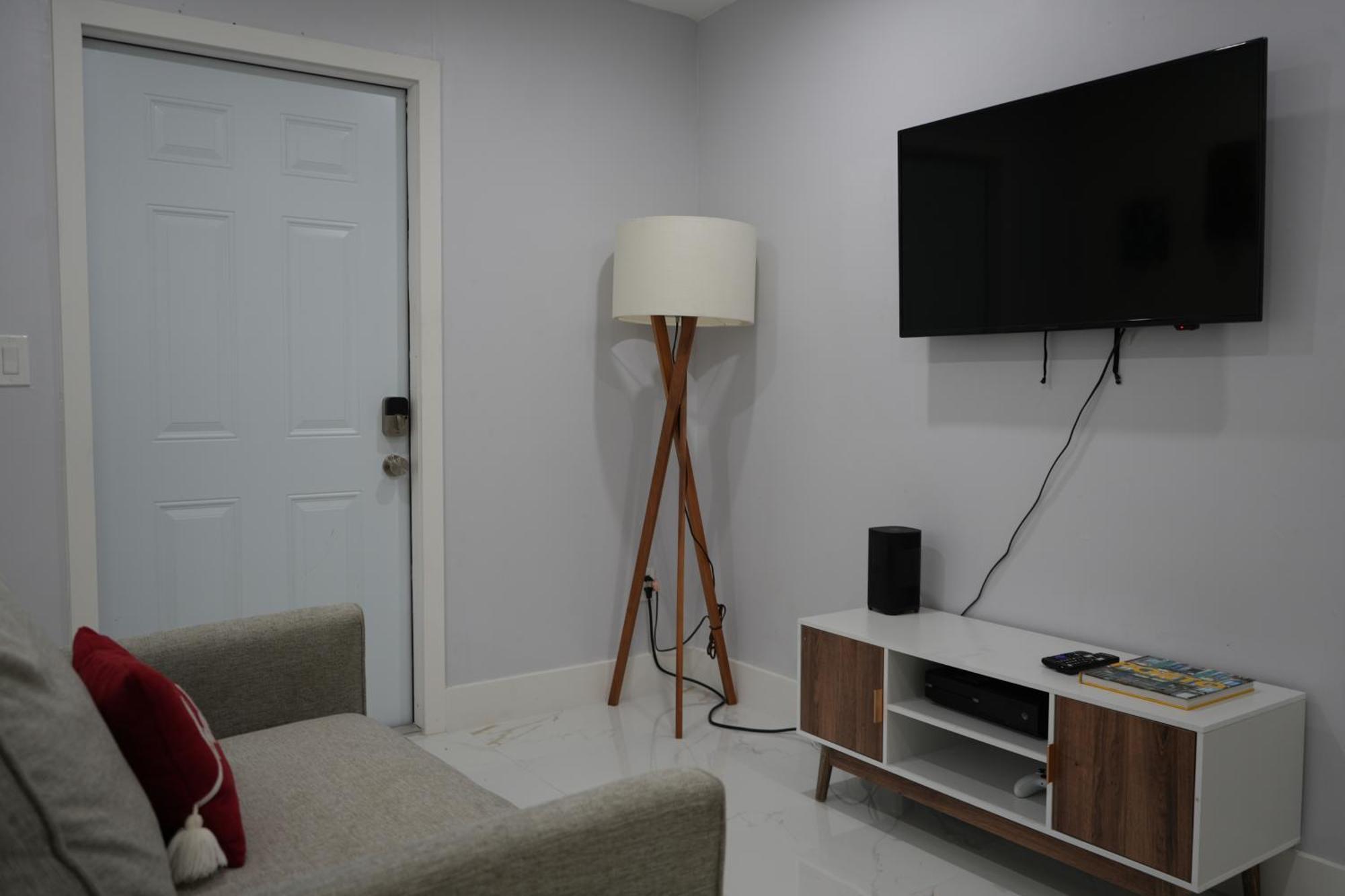 Charming Two Bedroom Apartment. Miami Eksteriør bilde