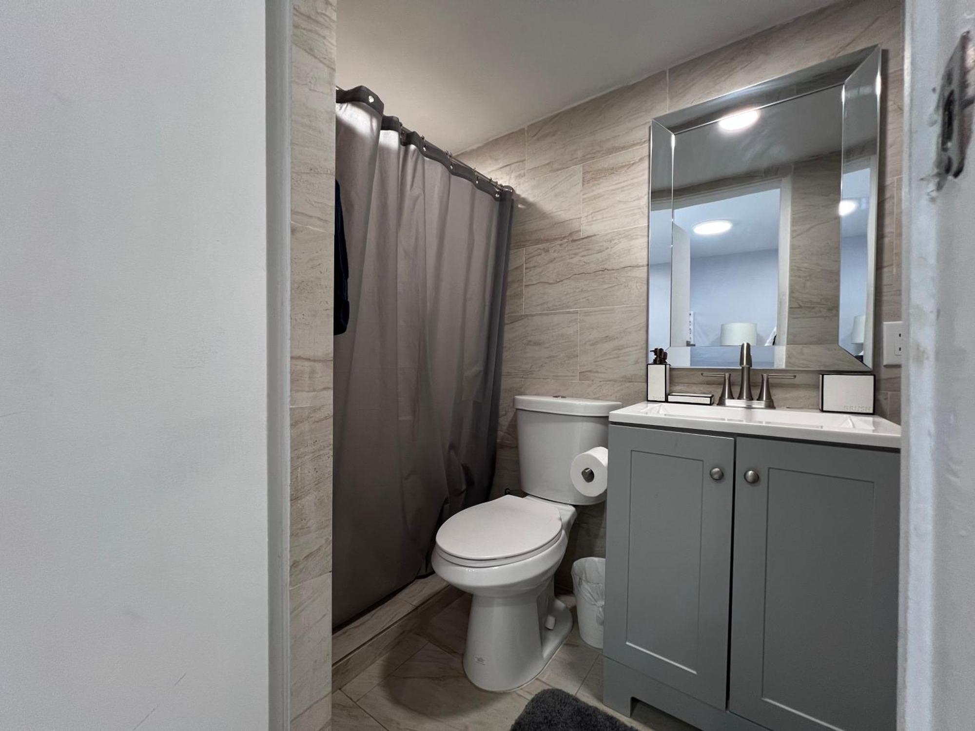 Charming Two Bedroom Apartment. Miami Eksteriør bilde